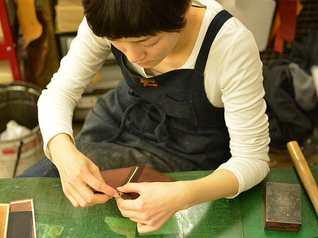 春財布製作中