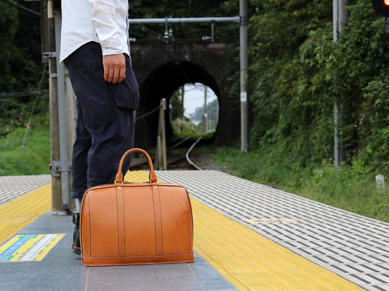 エアボストン(TB-1602) 駅のホーム